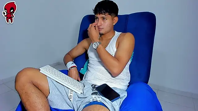 Thiago snoop online show from April 30, 2026, 2:40 am