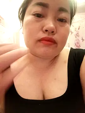 -Tiduta- online show from May 31, 2026, 4:31 am