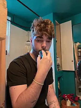 dommydom7177 online show from March 24, 2026, 11:59 am