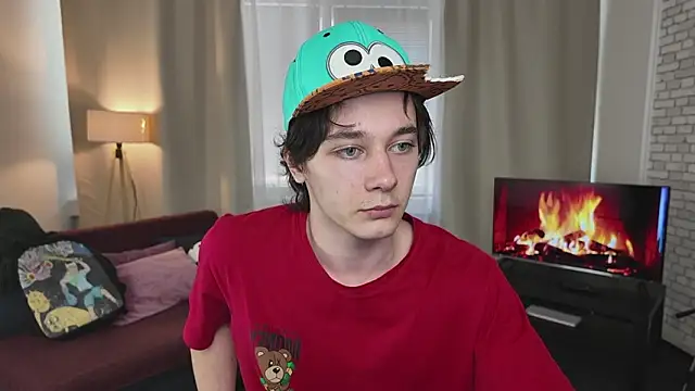 Snapshot of KevinStrike chatting on March 27, 2026, 2:28 pm KevinStrike online show from March 27, 2026, 2:28 pm