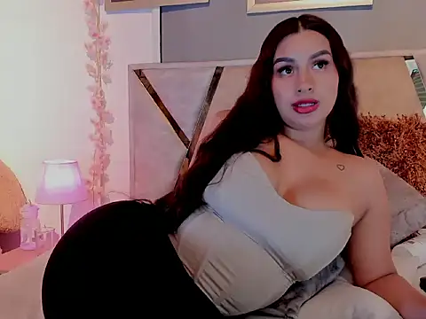 Snapshot of Mrs_Daniels chatting on May 28, 2026, 2:31 am Mrs Daniels online show from May 28, 2026, 2:31 am