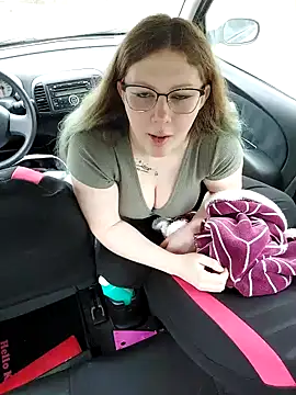 Snapshot of LinaMayer7 chatting on March 21, 2026, 11:04 am LinaMayer7 online show from March 21, 2026, 11:04 am