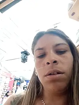 alanna6950 online show from June 13, 2026, 3:21 pm