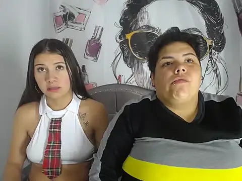 Play girls  online show from March 20, 2026, 10:47 pm