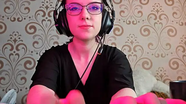 Snapshot of IsaSantella chatting on March 23, 2026, 9:46 am IsaSantella online show from March 23, 2026, 9:46 am