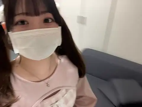 y-u-r-a-33 online show from March 31, 2026, 6:36 am