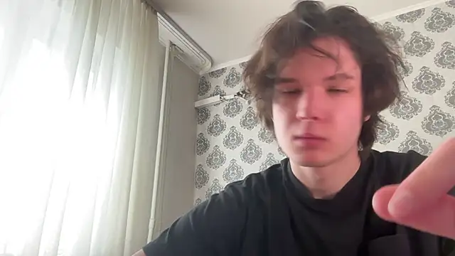 tomasdickpick online show from May 6, 2026, 7:24 am
