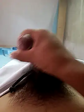 Snapshot of Alxsnv chatting on March 26, 2026, 2:55 pm Alxsnv online show from March 26, 2026, 2:55 pm