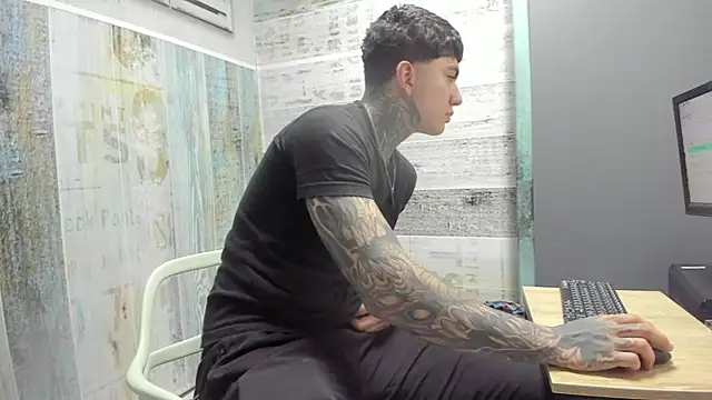 Gury tattoo online show from May 7, 2026, 9:42 pm