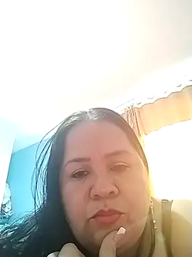 Kiara Rush online show from April 15, 2026, 2:35 pm