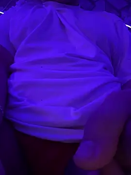 chubbchubb online show from March 24, 2026, 9:42 pm