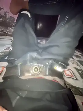 Snapshot of classicraaz chatting on March 28, 2026, 4:06 pm classicraaz online show from March 28, 2026, 4:06 pm