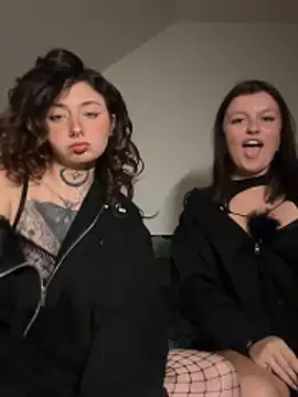 milou xtx online show from March 31, 2026, 7:58 pm