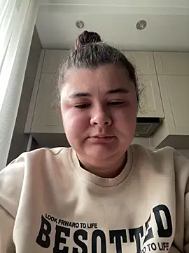 curly elise online show from March 25, 2026, 6:41 am