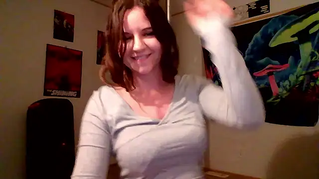 Snapshot of PennyWiseD chatting on May 9, 2026, 6:51 am PennyWiseD online show from May 9, 2026, 6:51 am