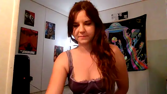 Snapshot of PennyWiseD chatting on May 23, 2026, 6:18 am PennyWiseD online show from May 23, 2026, 6:18 am