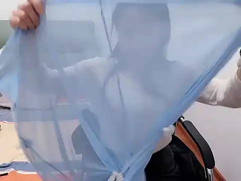 Snapshot of Anna-163 chatting on March 23, 2026, 9:02 am Anna-163 online show from March 23, 2026, 9:02 am