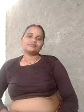 Snapshot of Shivani09900 chatting on June 9, 2026, 2:56 am Shivani09900 online show from June 9, 2026, 2:56 am