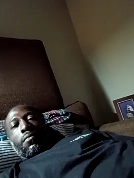 KingBlackStallion online show from April 3, 2026, 6:33 am