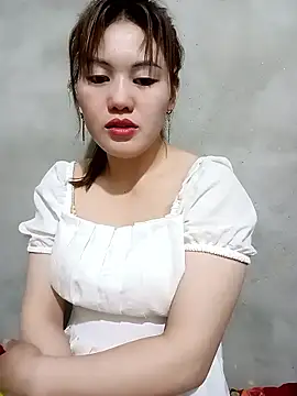 meg 06 online show from April 18, 2026, 1:48 pm