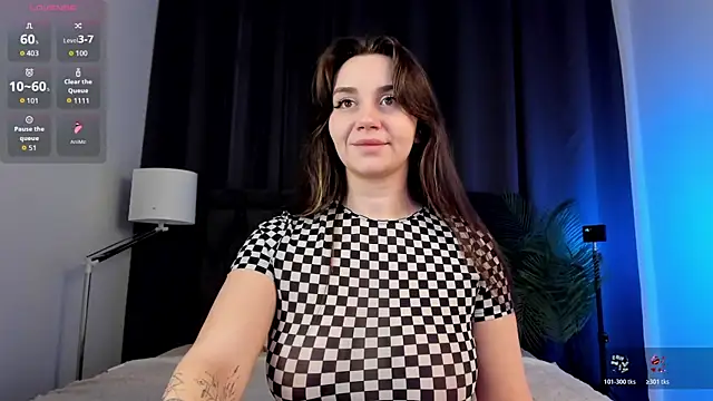 Domirelle online show from March 26, 2026, 4:07 am