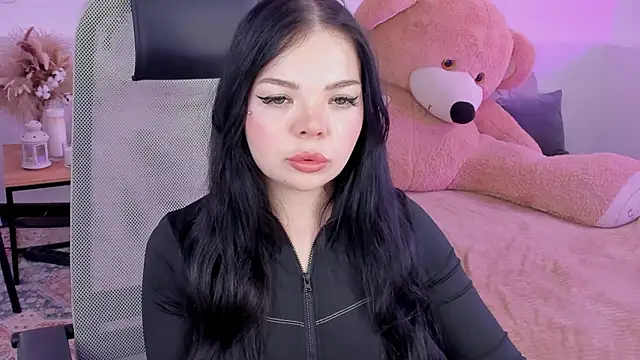 MistyDey online show from March 25, 2026, 4:40 am