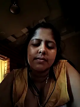 Aditi sarkar online show from April 15, 2026, 10:44 am