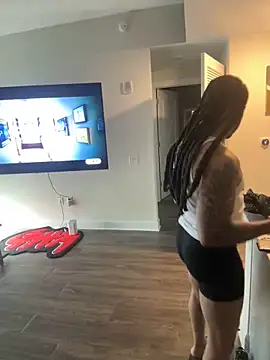 zay1xxx online show from March 30, 2026, 5:03 pm