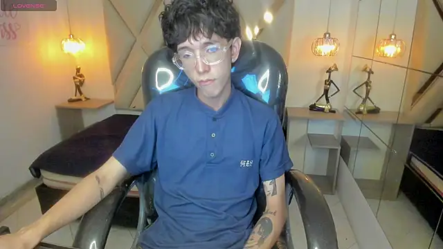 Dewon20  online show from April 8, 2026, 2:28 pm