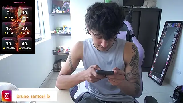 Bruno santos1 online show from April 23, 2026, 1:35 pm