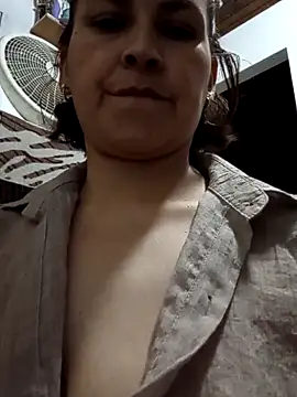 Snapshot of chinitasol chatting on March 27, 2026, 8:26 am chinitasol online show from March 27, 2026, 8:26 am