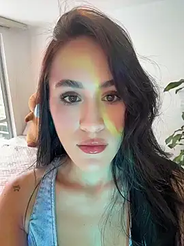 Snapshot of SerenaFox_ chatting on May 10, 2026, 7:52 pm SerenaFox online show from May 10, 2026, 7:52 pm