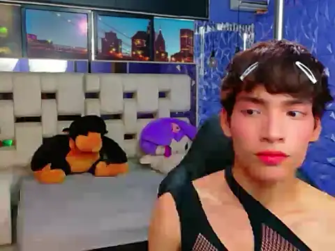 IsaacNovaa online show from April 2, 2026, 7:11 pm