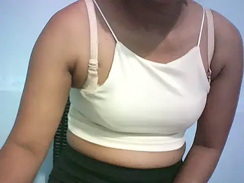 CreamyHotPussy4u online show from April 4, 2026, 2:03 pm