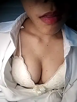 Miyumi1137 online show from April 10, 2026, 12:10 pm