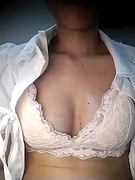 Miyumi1137 online show from April 13, 2026, 11:37 am