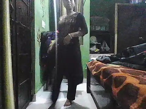 x rani online show from March 25, 2026, 4:57 pm