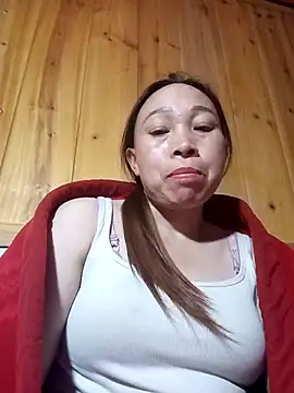 AnnieAngelxx online show from March 25, 2026, 2:12 pm