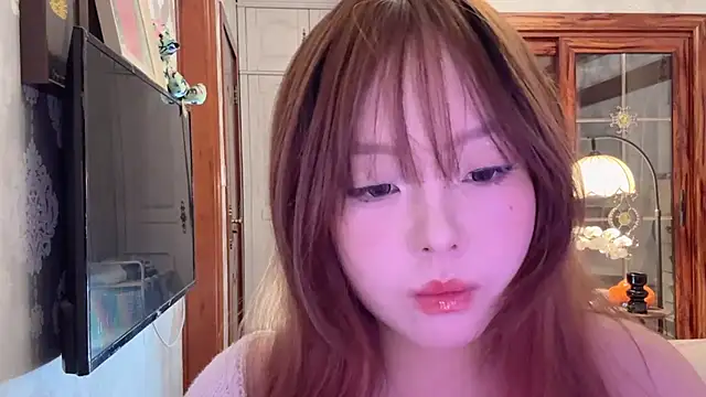 thelittlexx online show from May 16, 2026, 7:38 am