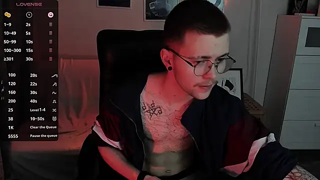 Thomas Norton online show from April 10, 2026, 8:13 pm