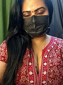 Snapshot of Anushka_flower chatting on April 2, 2026, 8:50 pm Anushka flower online show from April 2, 2026, 8:50 pm