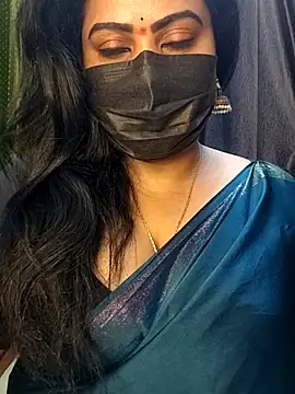 Snapshot of Anushka_flower chatting on April 8, 2026, 11:27 pm Anushka flower online show from April 8, 2026, 11:27 pm