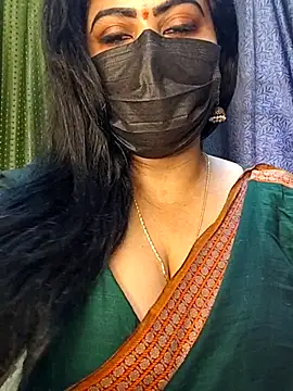 Snapshot of Anushka_flower chatting on April 14, 2026, 2:28 am Anushka flower online show from April 14, 2026, 2:28 am