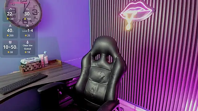 Snapshot of Luna_roose1 chatting on March 28, 2026, 1:00 pm Luna roose1 online show from March 28, 2026, 1:00 pm