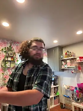 dpenguino online show from April 10, 2026, 3:39 pm