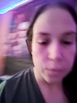 Snapshot of 023thickandjuicy07 chatting on March 27, 2026, 3:45 pm 023thickandjuicy07 online show from March 27, 2026, 3:45 pm