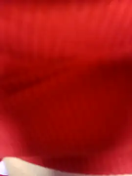 Yi Uzi online show from April 22, 2026, 12:35 am