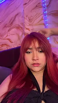 Snapshot of SweetLittleRed chatting on April 20, 2026, 3:15 pm SweetLittleRed online show from April 20, 2026, 3:15 pm