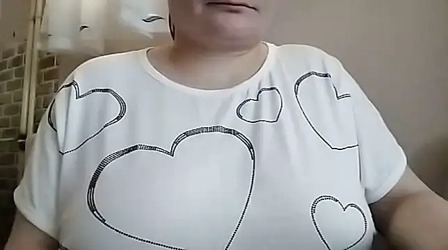 Snapshot of Bonnie_Jade chatting on April 15, 2026, 11:39 am Bonnie Jade online show from April 15, 2026, 11:39 am