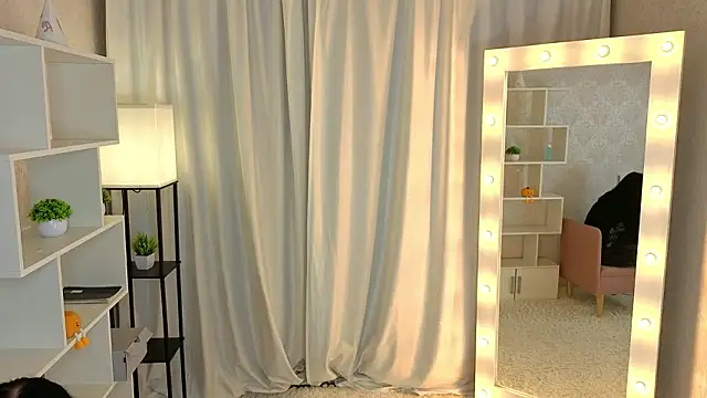 Snapshot of KoiNeko chatting on March 26, 2026, 8:58 pm KoiNeko online show from March 26, 2026, 8:58 pm